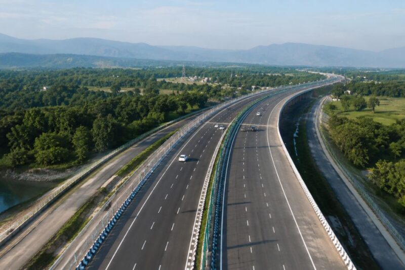 Delhi Dehradun Expressway: 210 KM Route, 2.5-Hour Travel Time and Key Details Explained